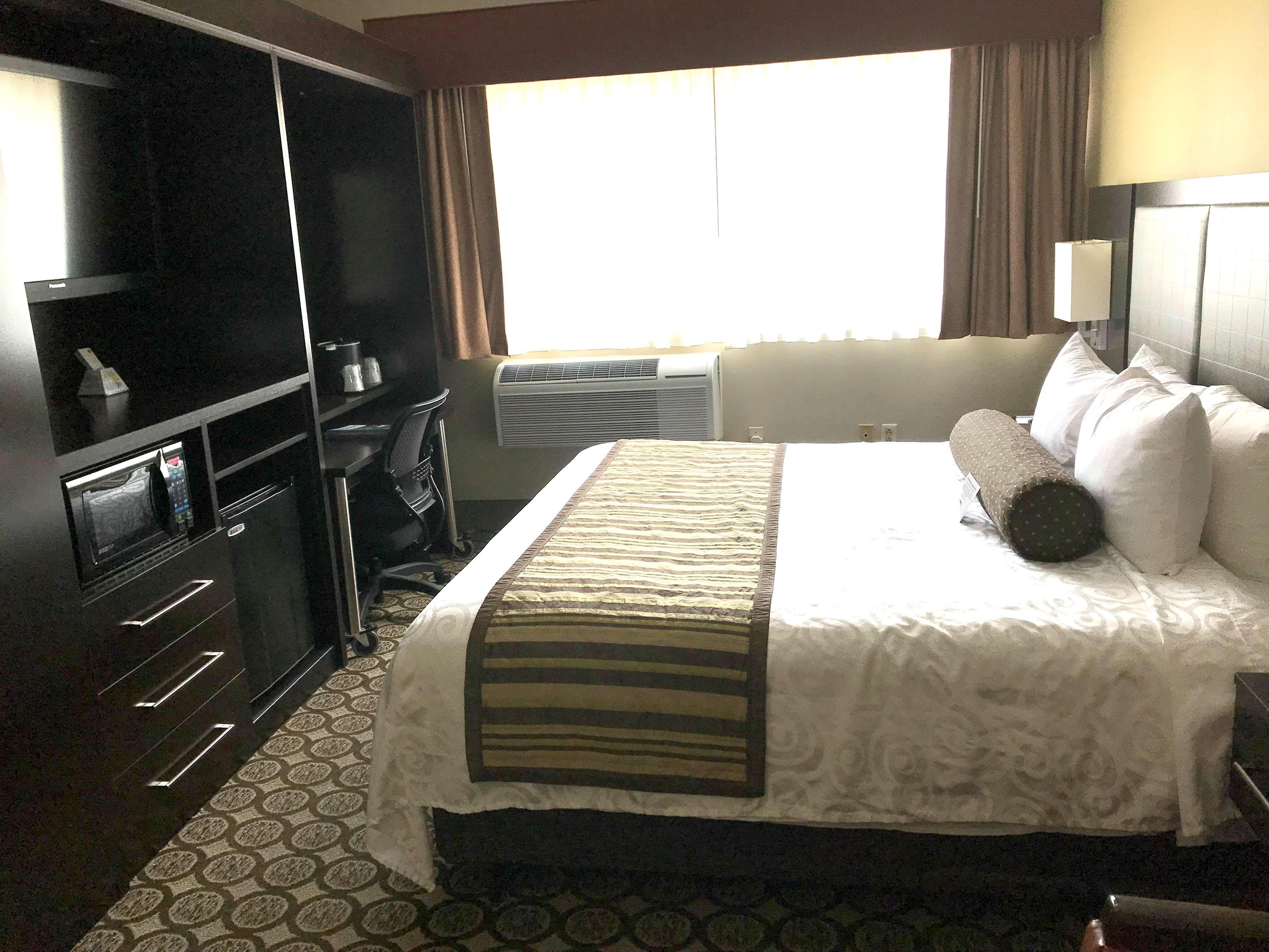 Best Western Plus Inntowner Мадисон Экстерьер фото
