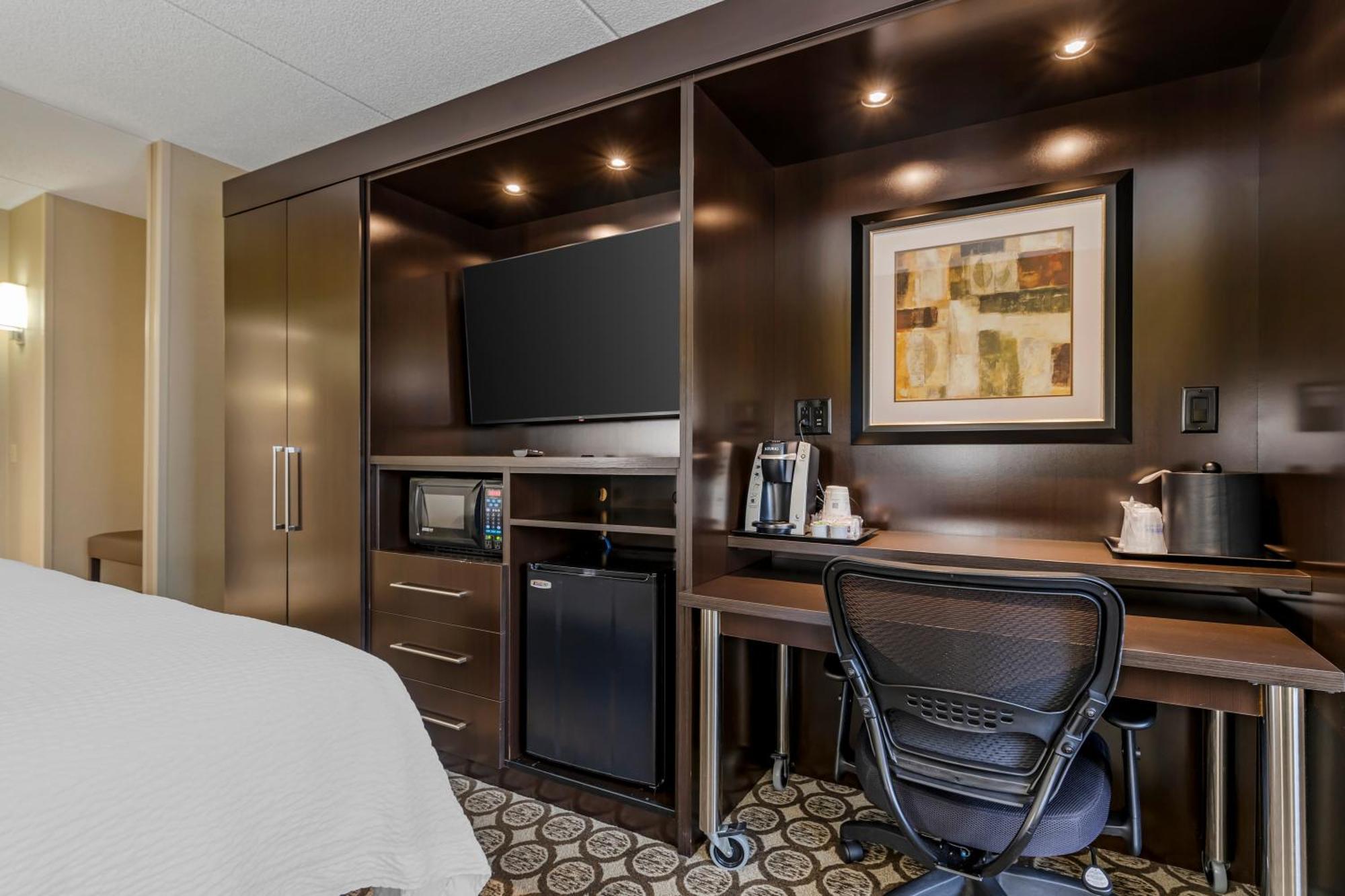 Best Western Plus Inntowner Мадисон Экстерьер фото