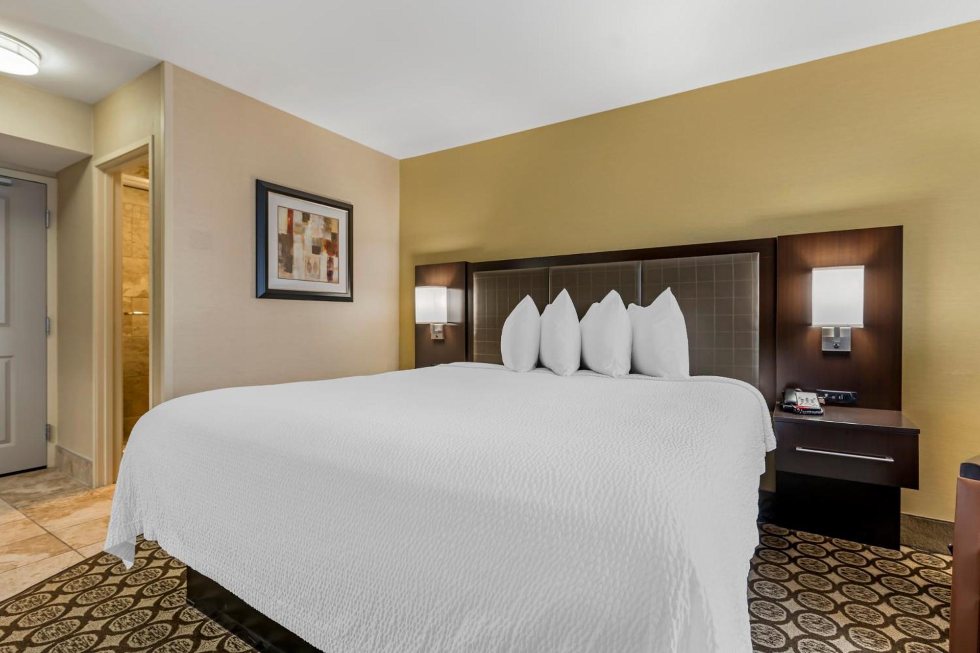Best Western Plus Inntowner Мадисон Экстерьер фото