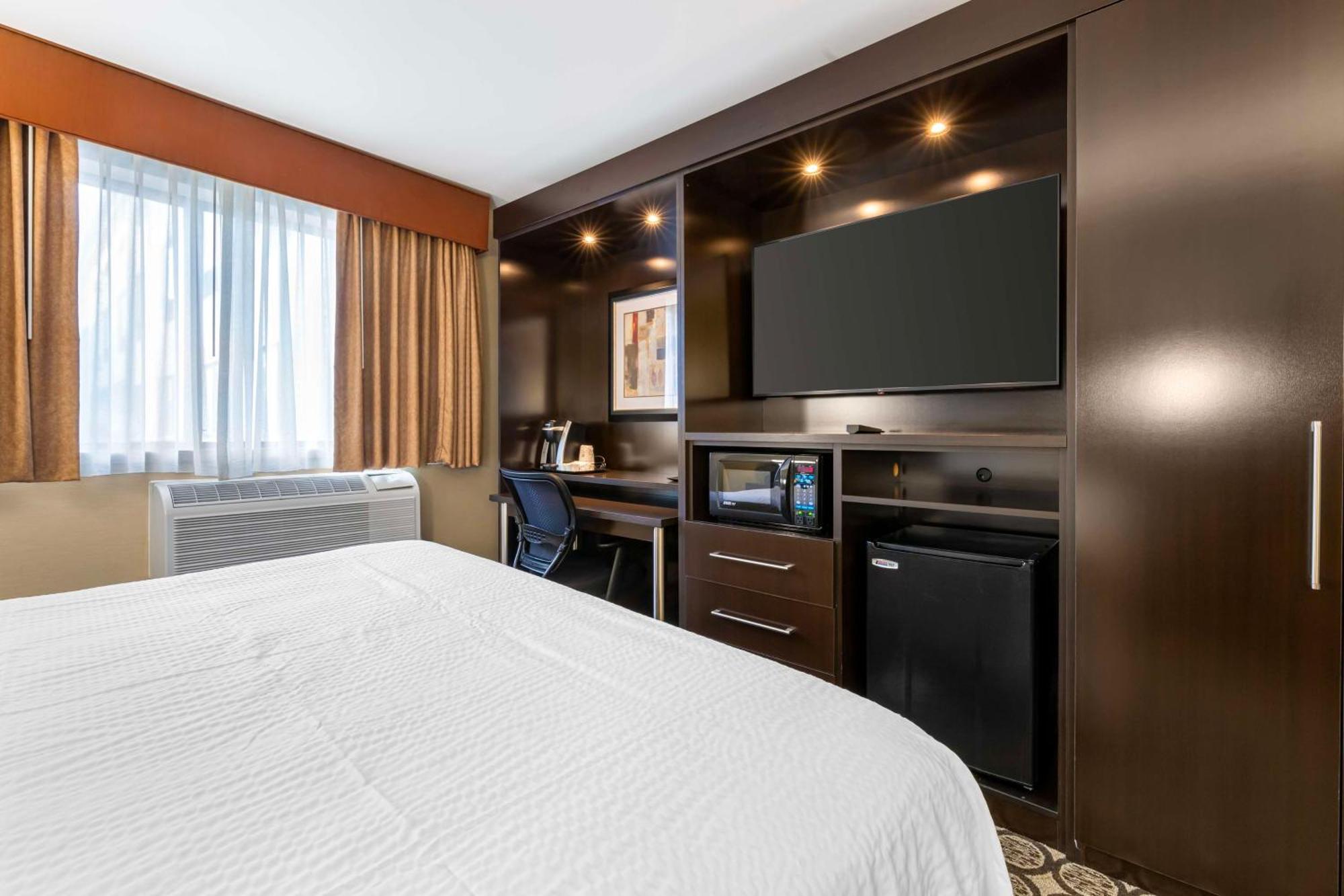 Best Western Plus Inntowner Мадисон Экстерьер фото