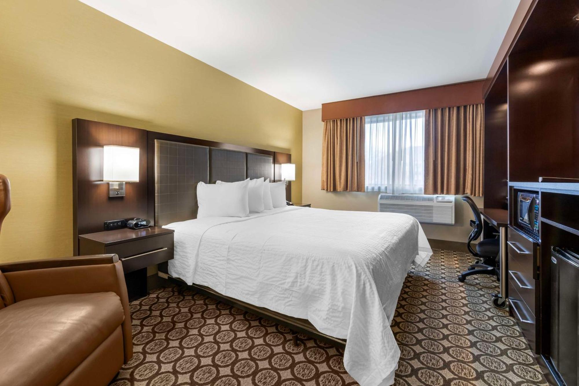 Best Western Plus Inntowner Мадисон Экстерьер фото
